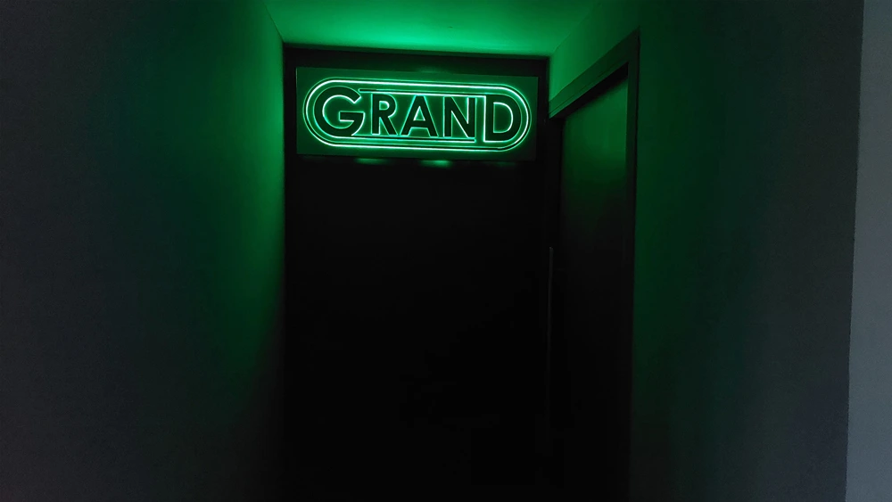 Grand